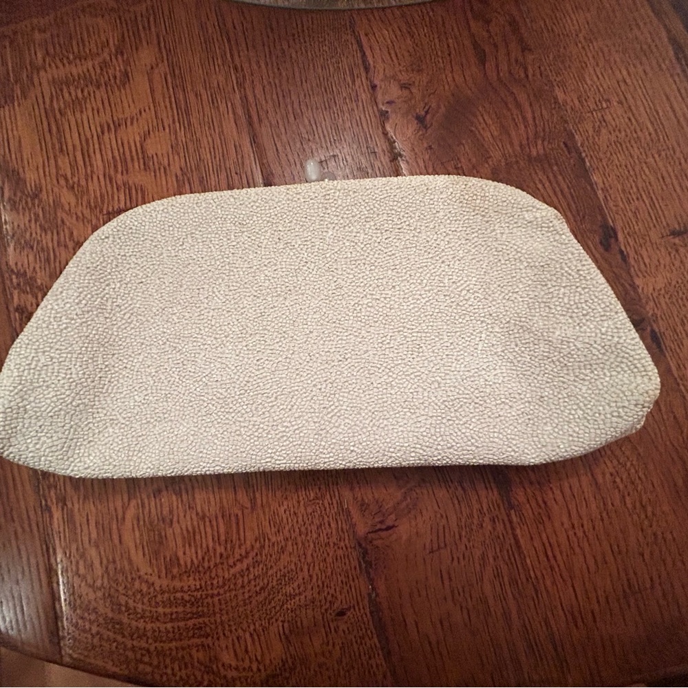 Vintage Garay off white clutch